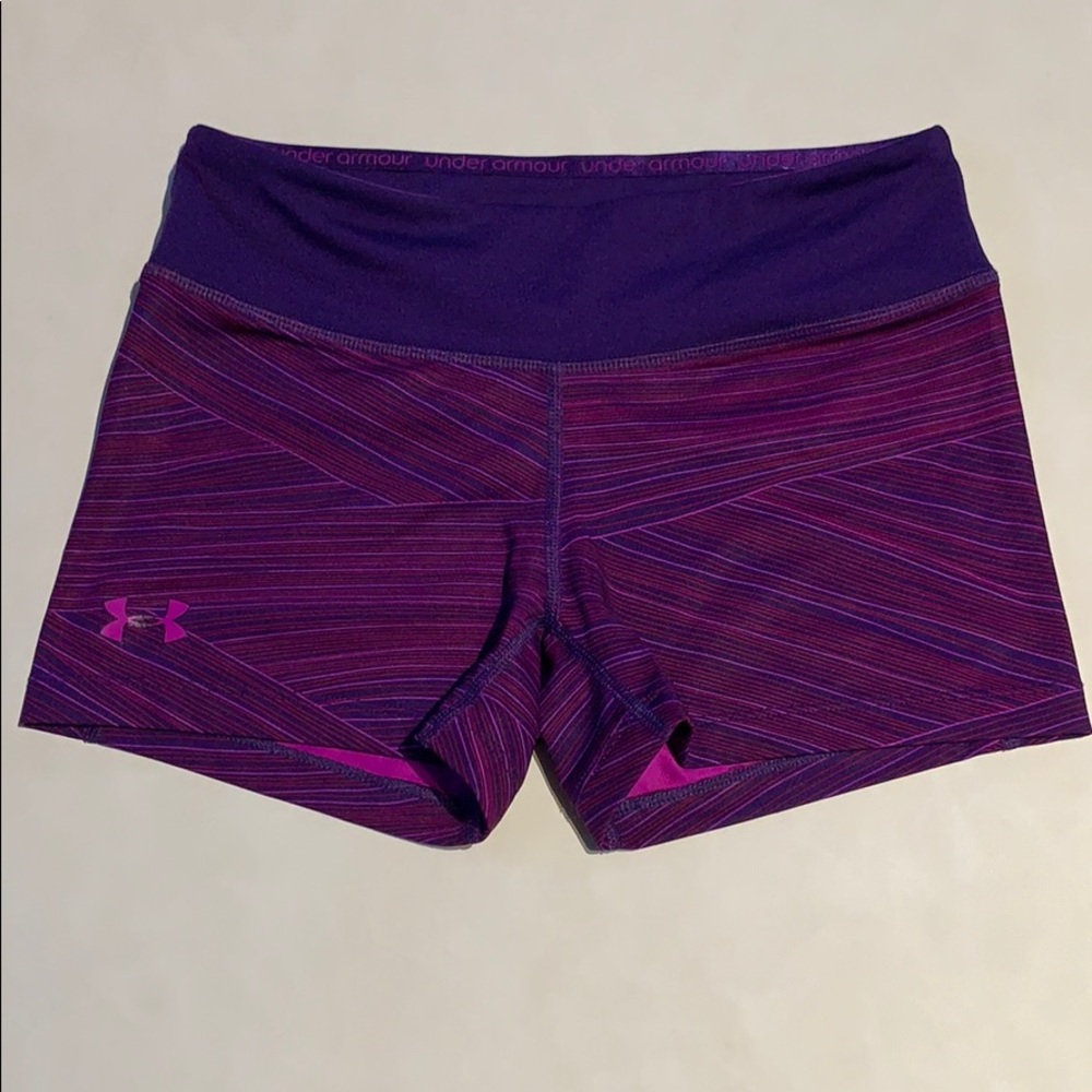 Under Armour fitted shorts - Picture 1 of 2